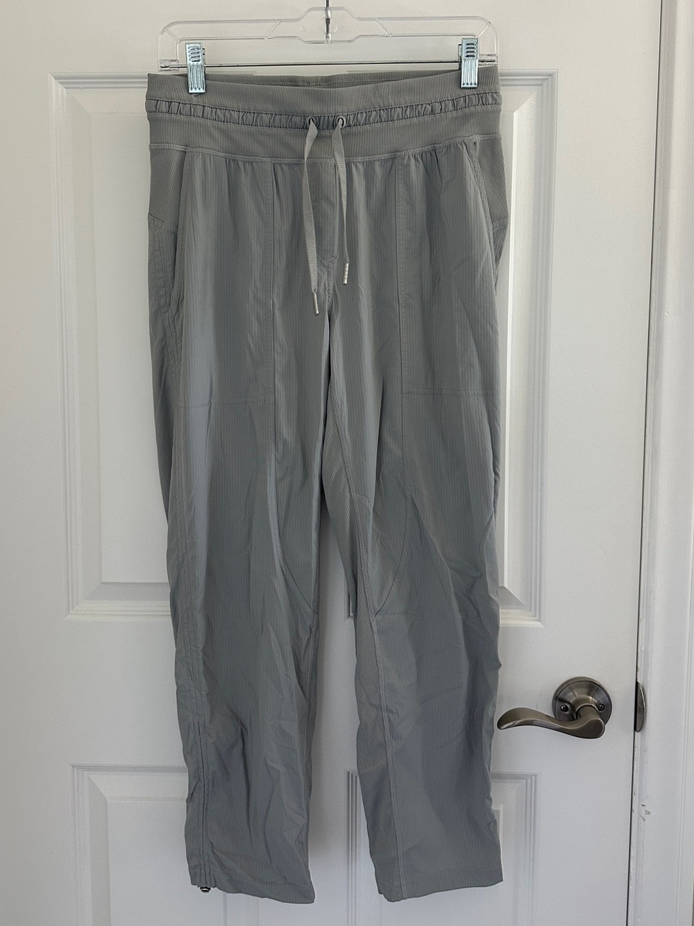 Lululemon capri pants